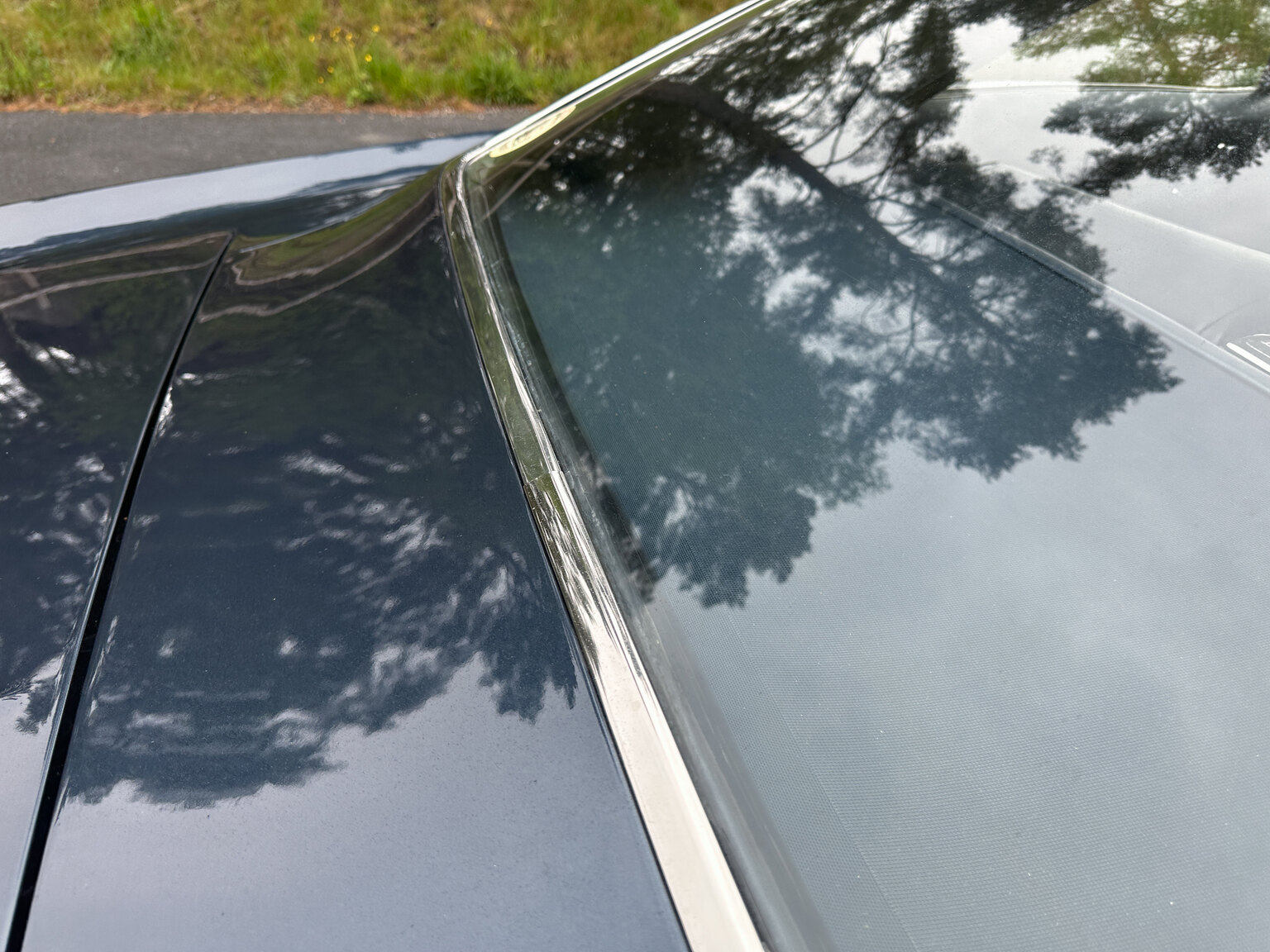 Exterior image of 1965 Pontiac Catalina 421 Tripower-Pack 2+2