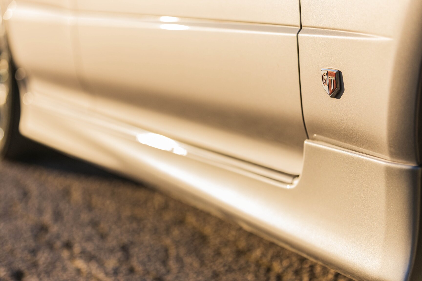 Exteriörbild på 2000 Nissan Skyline R34 GT 2.5