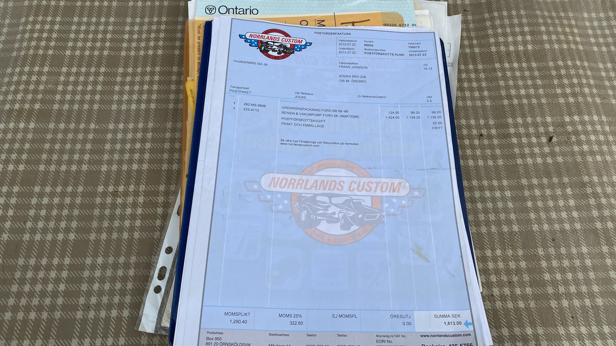 Documentation for 1959 Ford Thunderbird hardtop (20)