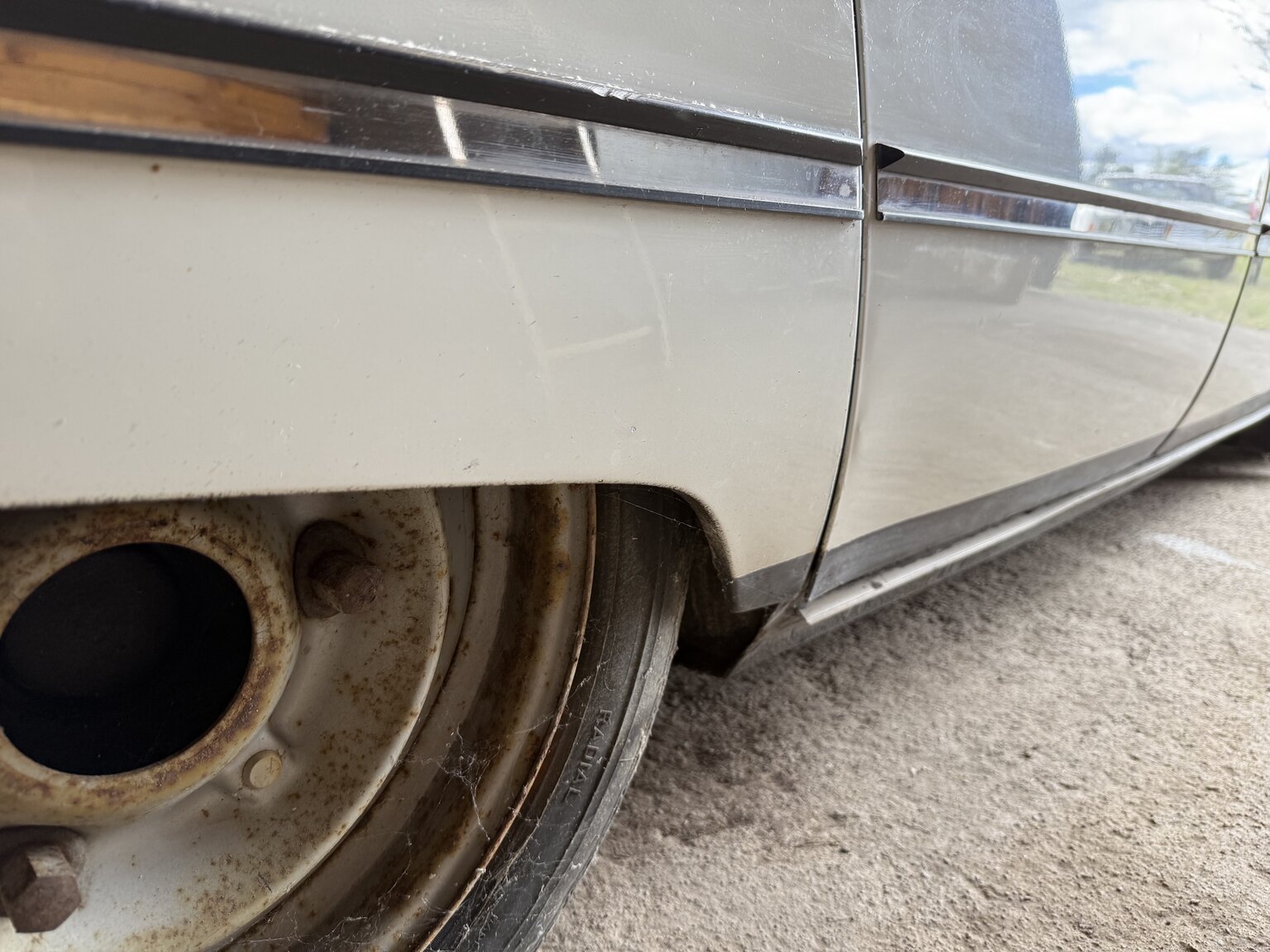 Exterior image of 1984 Citroën GSA Break