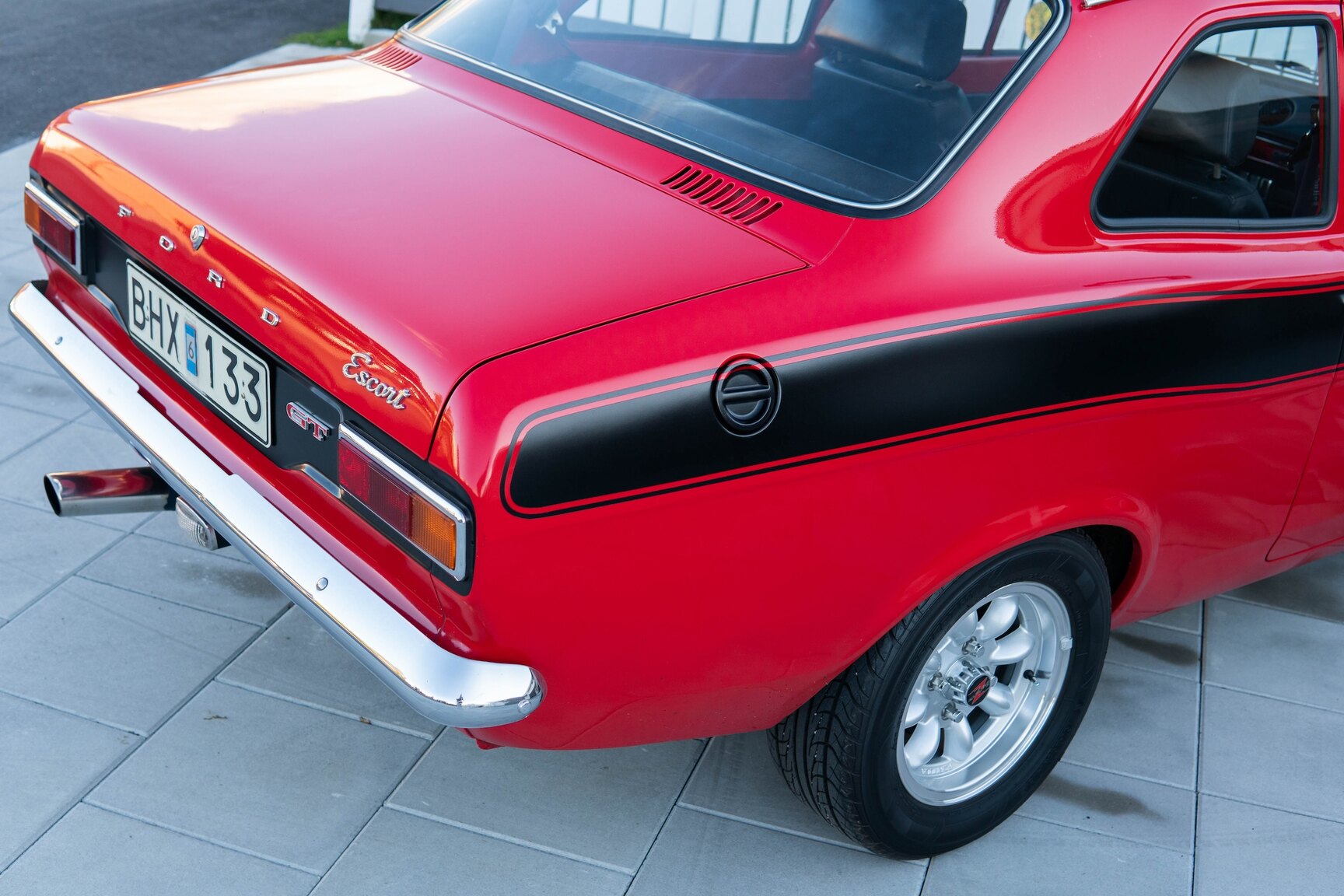 Exterior image of 1972 Ford Escort 1300 L