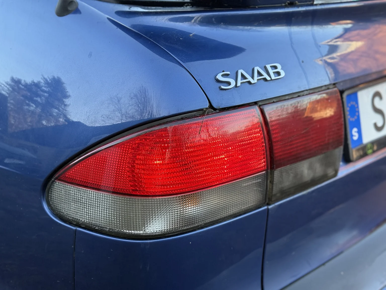 Exterior image of 2001 SAAB 9-3 Aero (18)