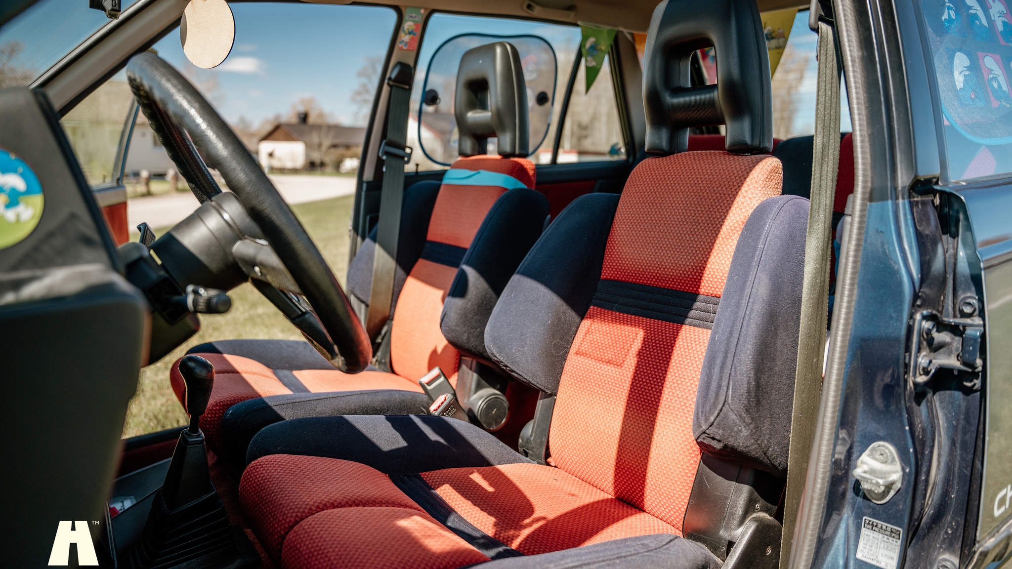Interior image of 1986 Daihatsu Charade Turbo