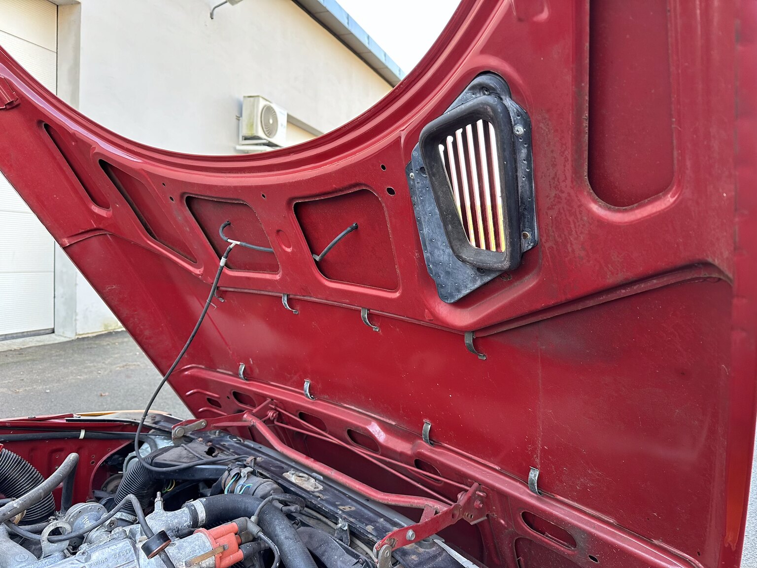 Image of 1984 Saab 900 GL mechanics