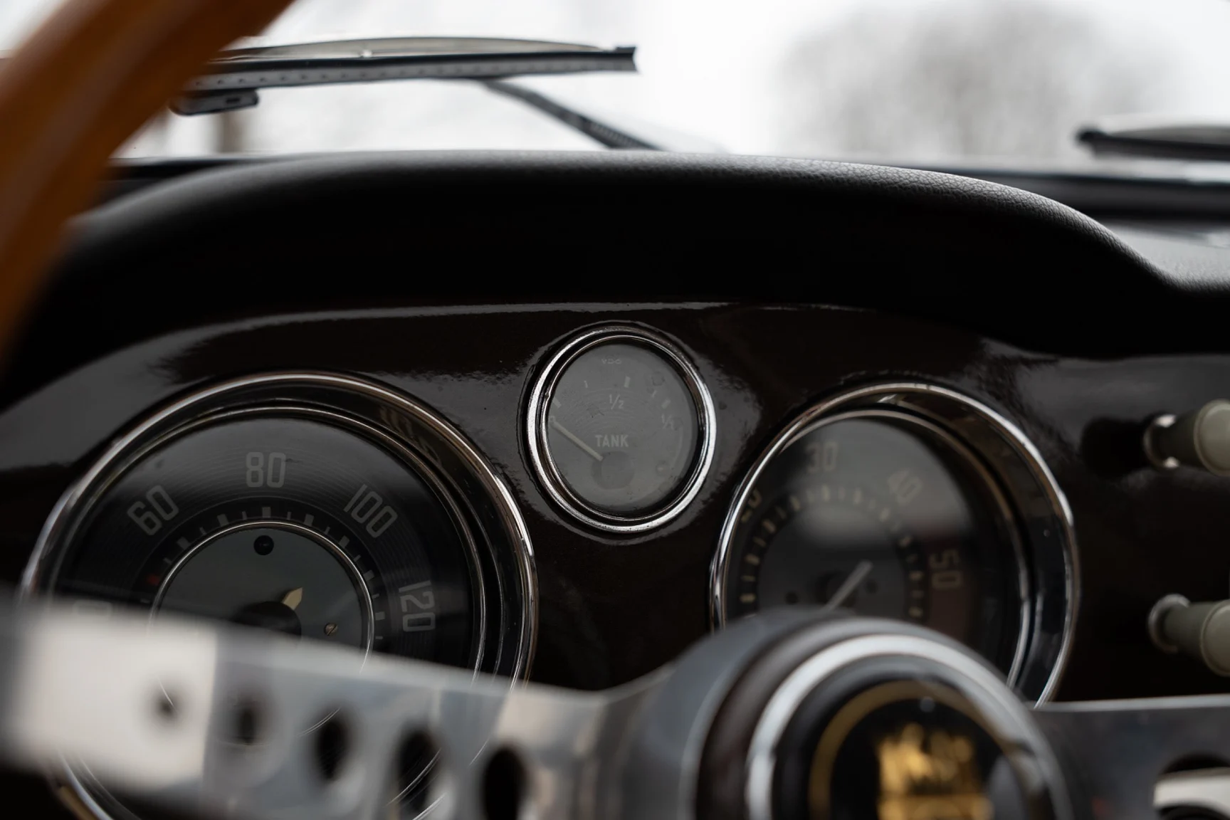 Innenraumfoto von 1962 Volkswagen 1200 Karmann Coupe (11)