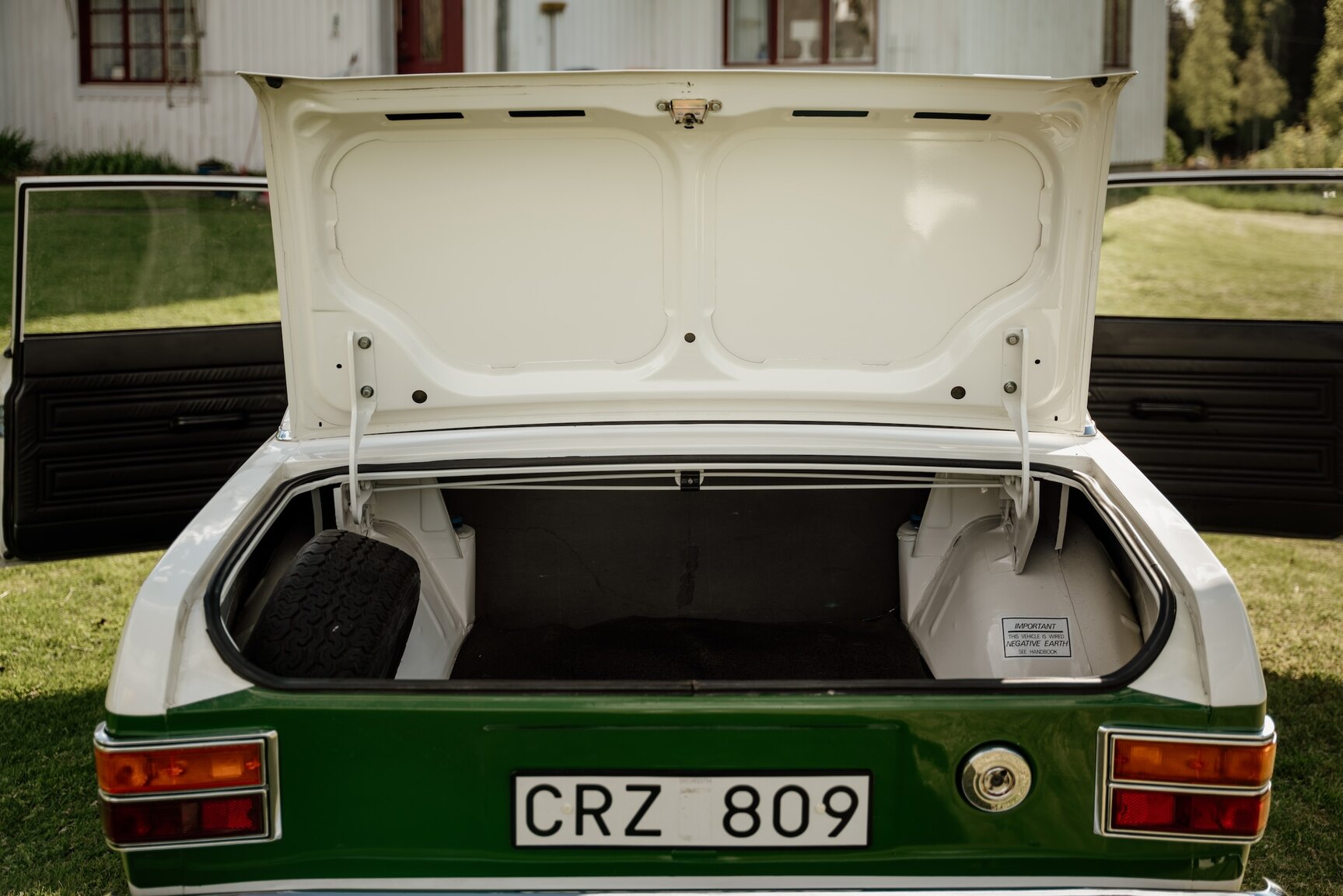 Interior image of 1968 Ford Cortina Lotus (35)