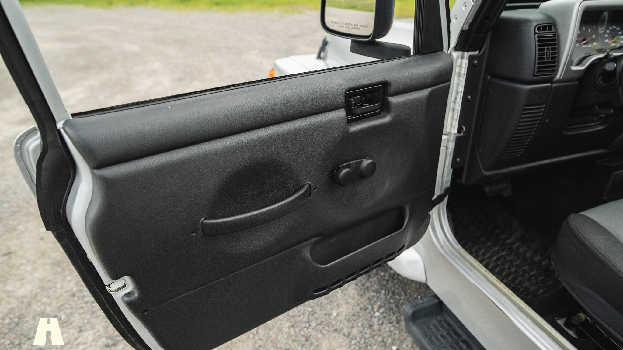 Innenraumfoto von 2006 Jeep Wrangler 4.0L Sahara 