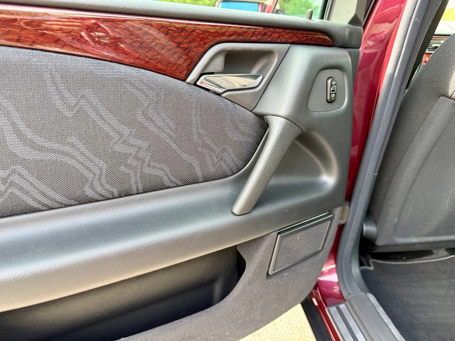 Interiörbild 1997 Mercedes-Benz E 290 TD (32)