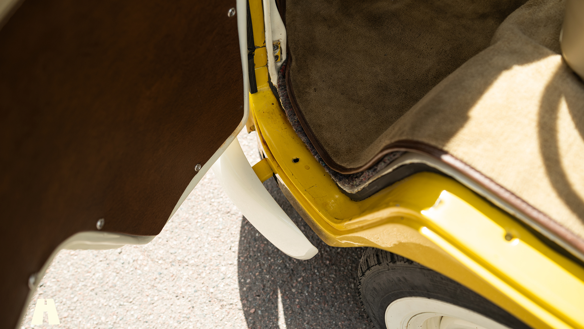 Innenraumfoto von 1974 Volkswagen T1 Split Window  