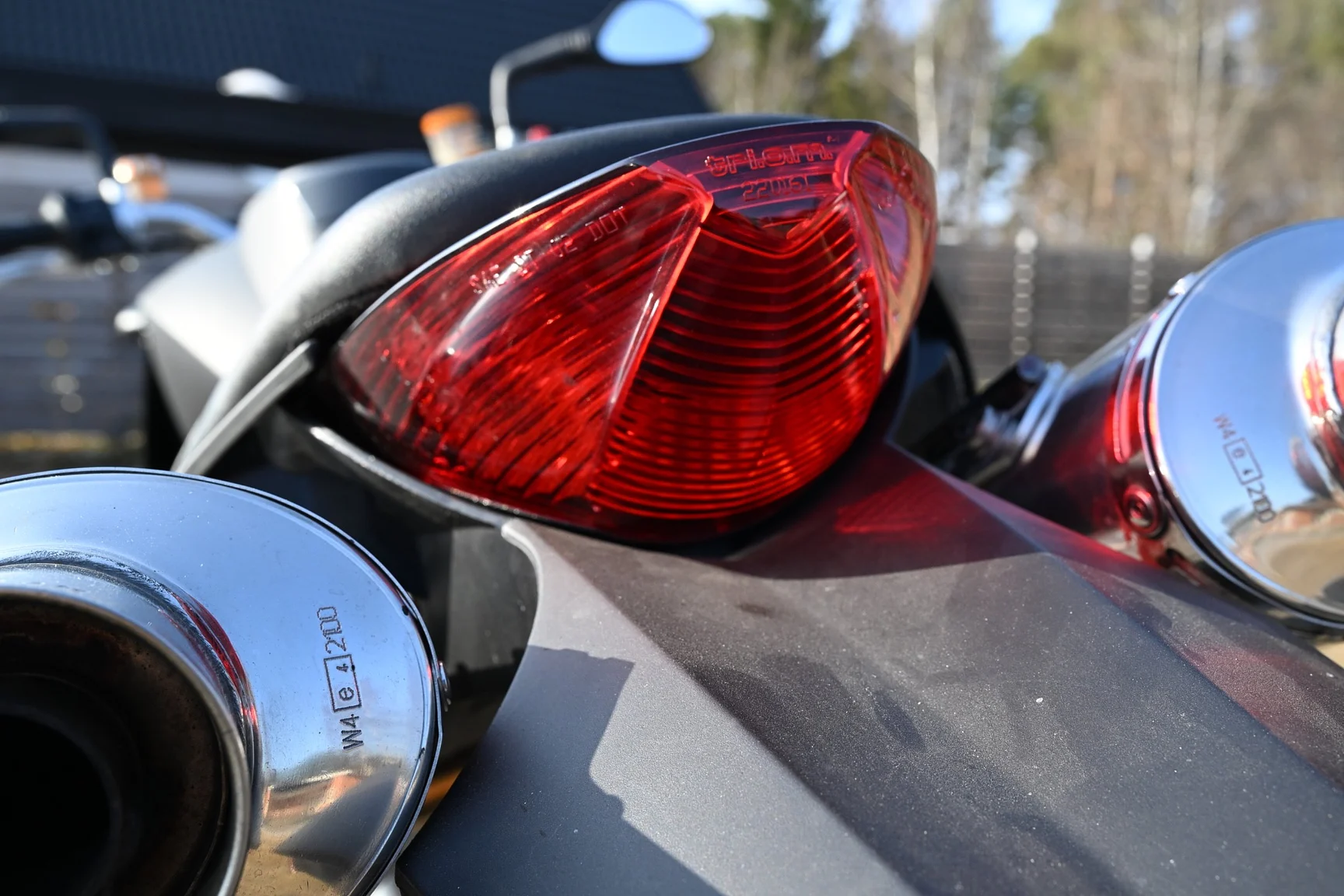 Exteriörbild på 2005 KTM 990 Super Duke (49)