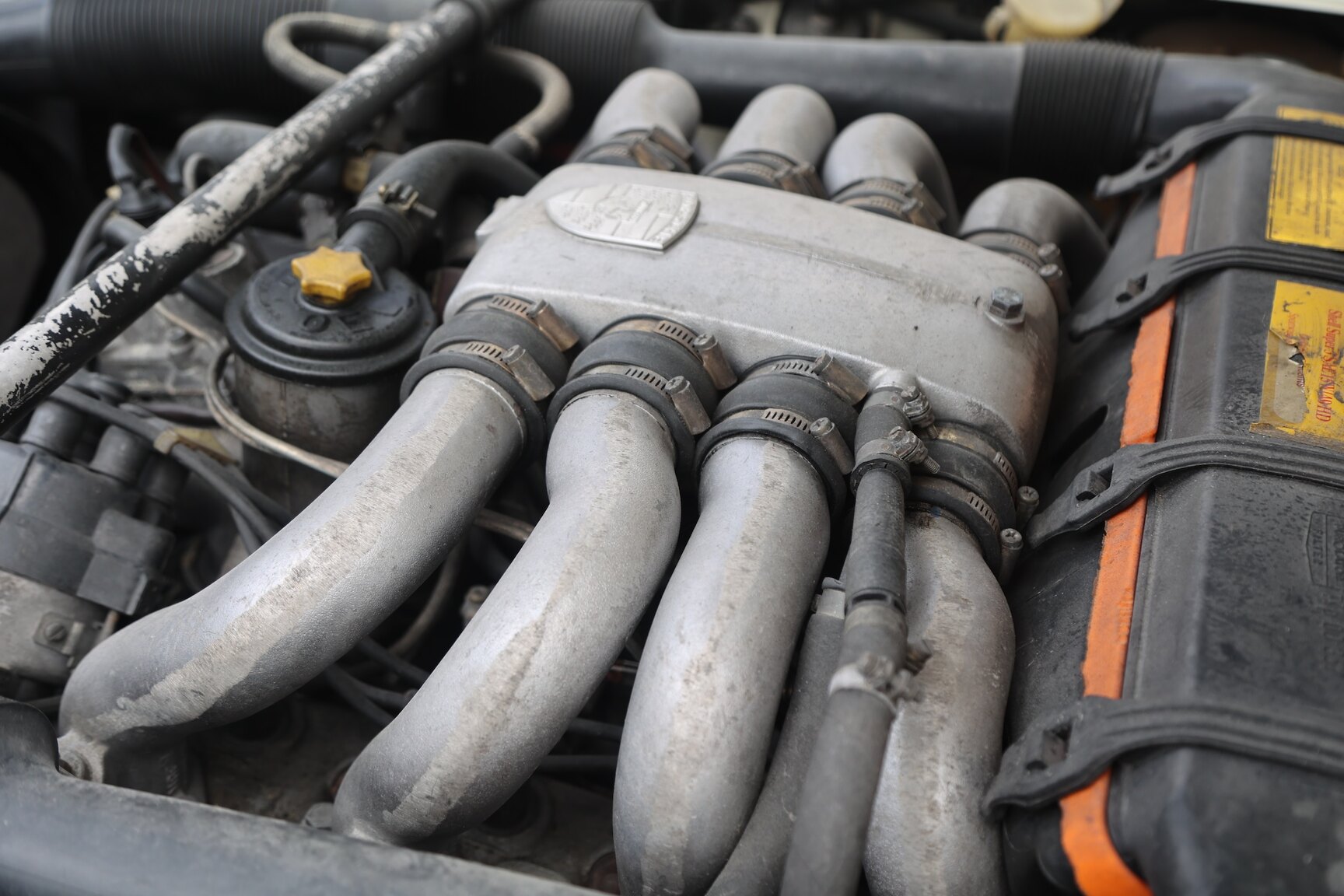 Image of 1981 Porsche 928 S mechanics