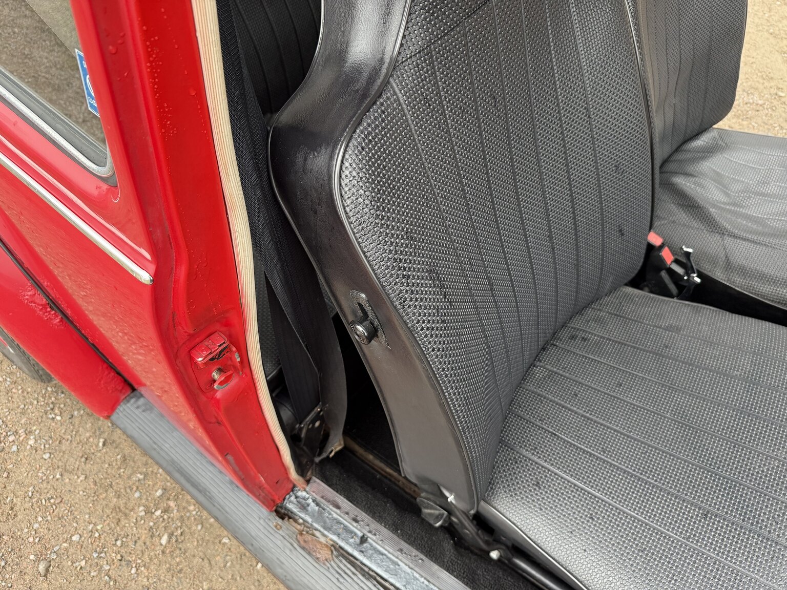 Innenraumfoto von 1972 Volkswagen Beetle 1302 S