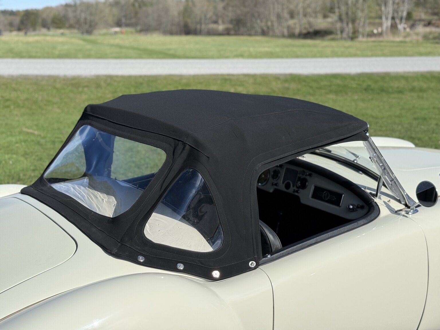 Exteriörbild på 1959 MG MGA 1500