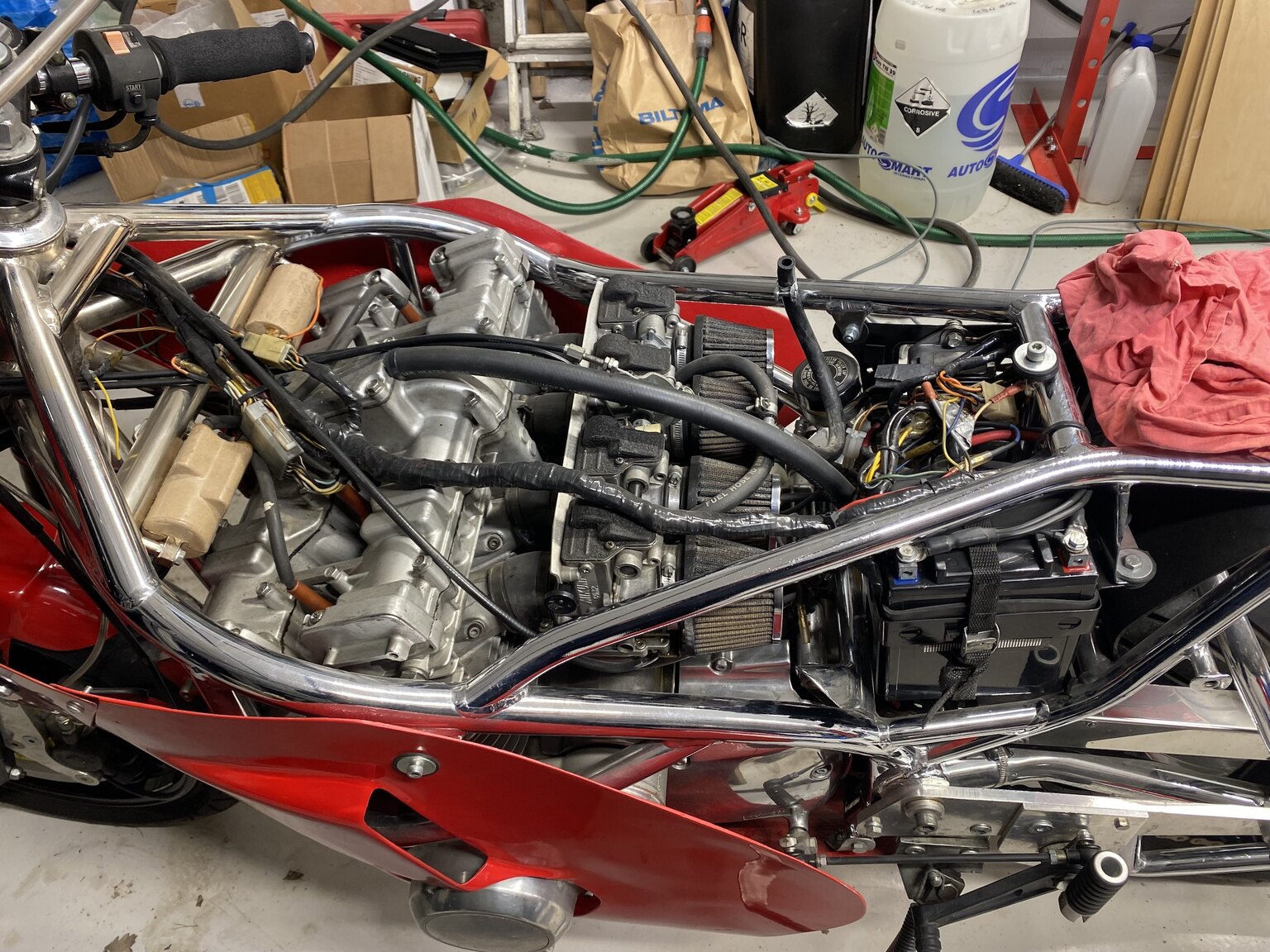 Interior image of 1983 Nico Bakker Suzuki 1100 