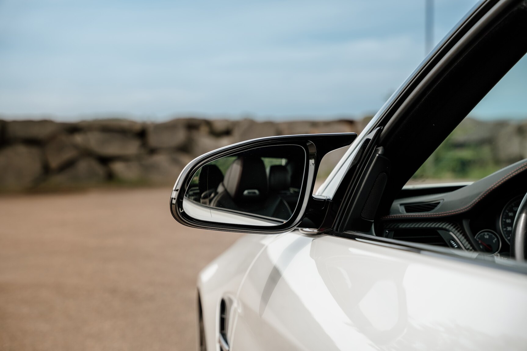 Exteriörbild på 2015 BMW M4 Cabriolet