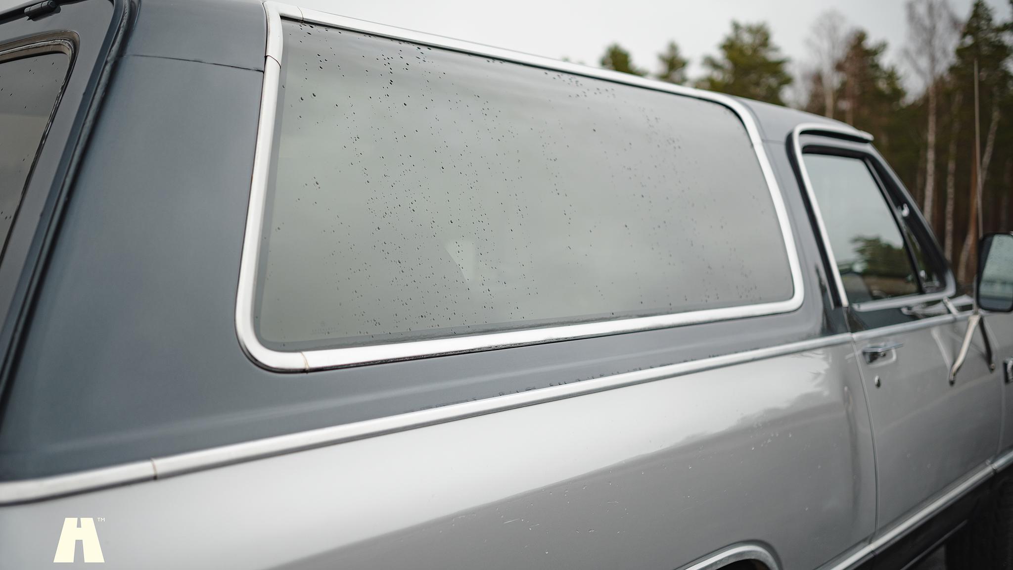 Exterior image of 1986 Dodge Ramcharger