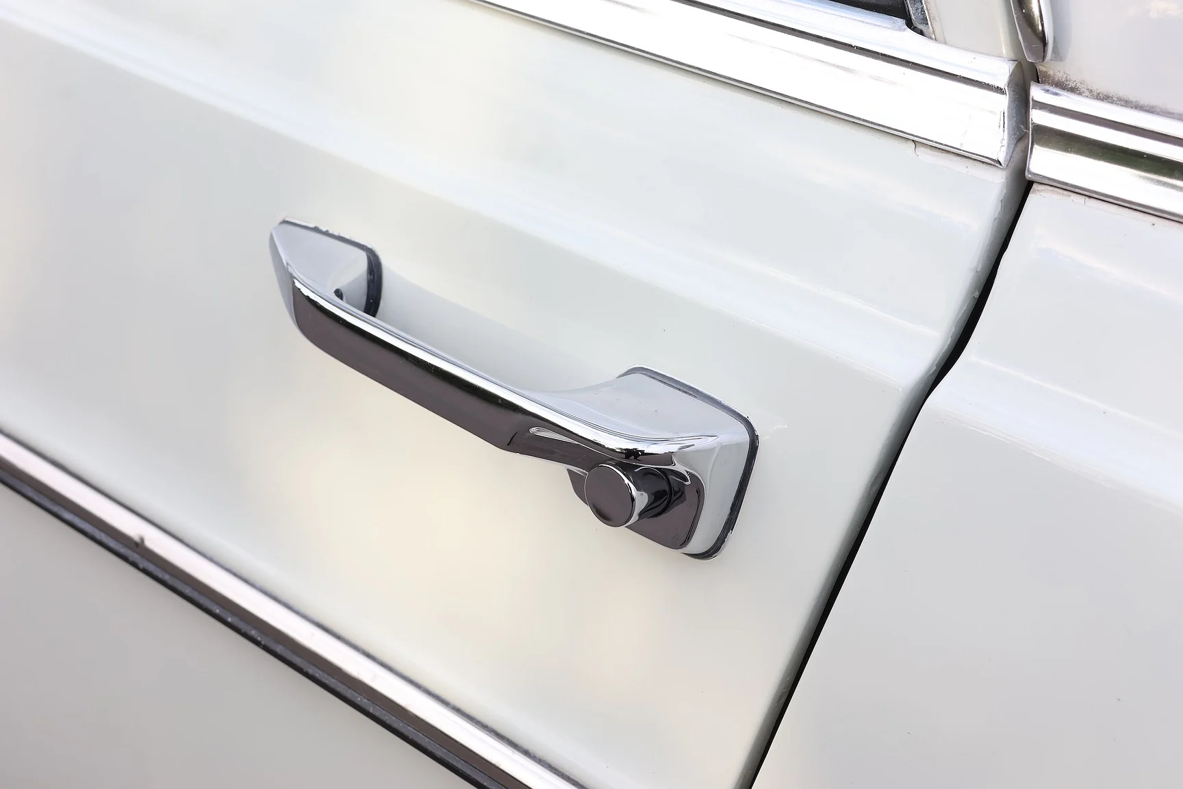 Aussenfoto 1972 Mercedes-Benz 280 SE 4.5  (33)