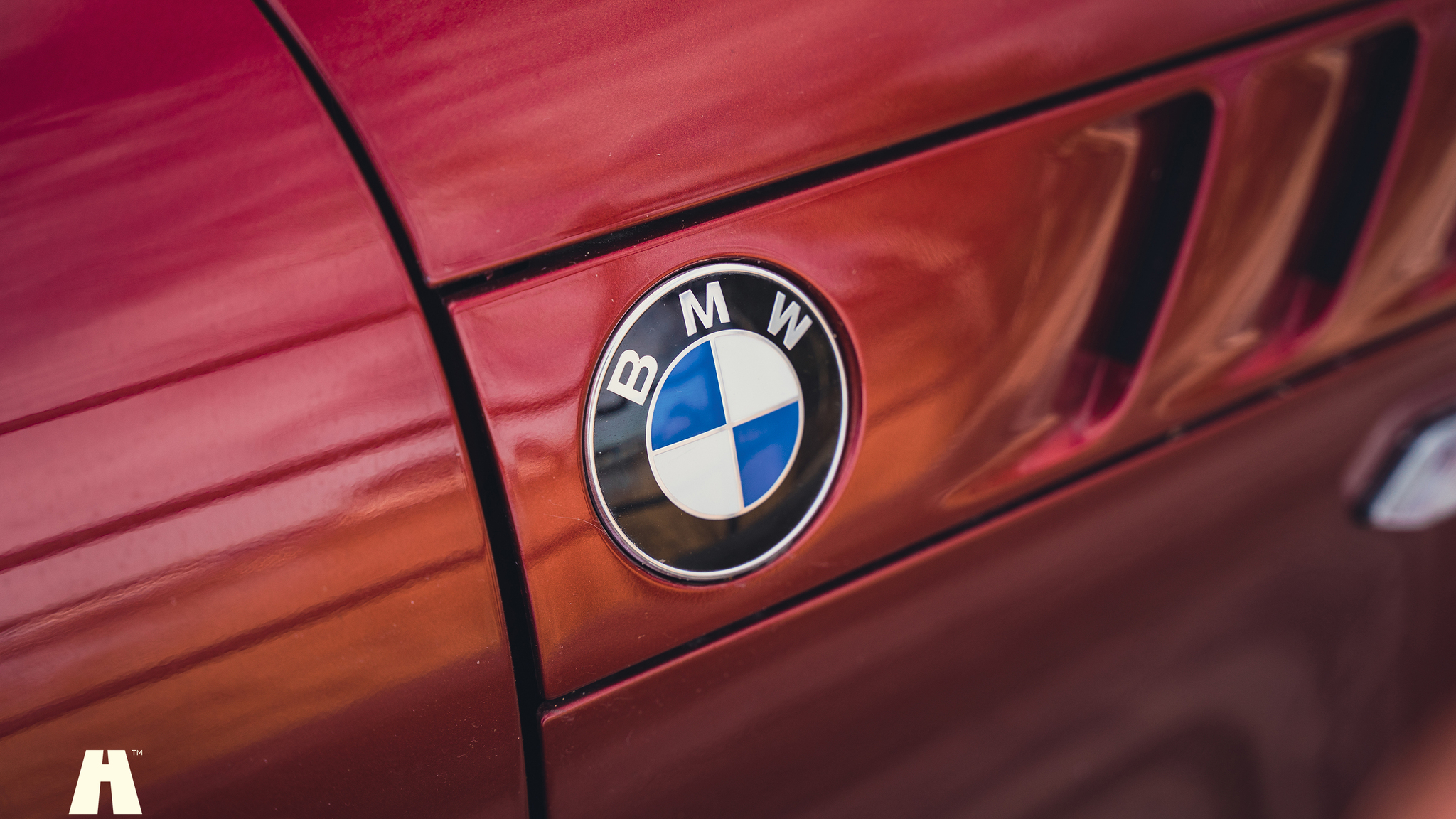 Exterior image of 2000 BMW Z3