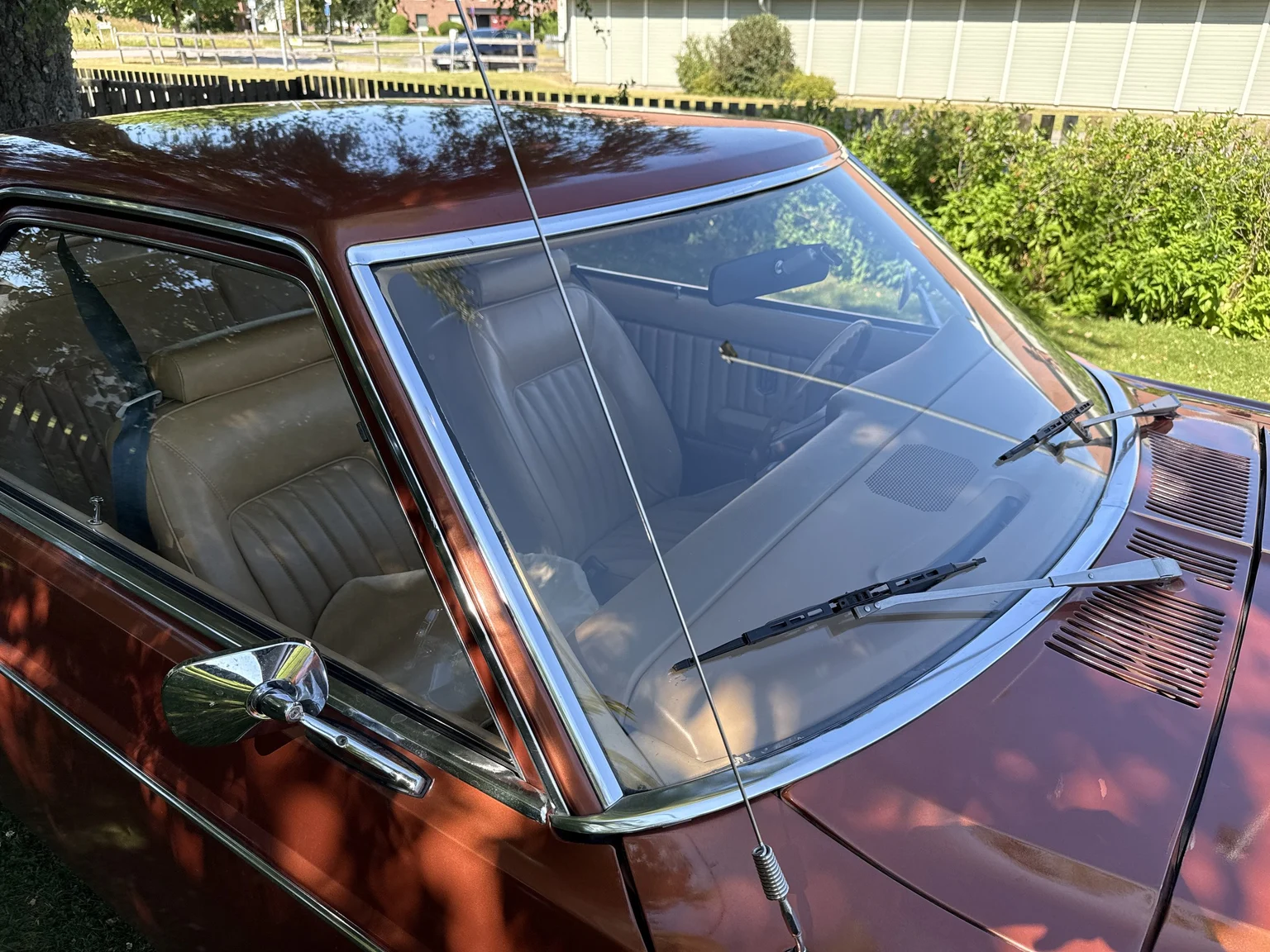Exteriörbild på 1975 Mercury Monarch Coupe (46)