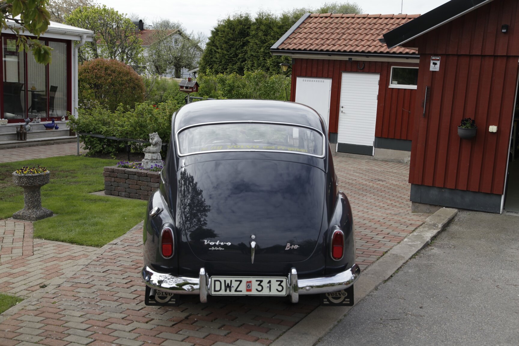 Exterior image of 1964 Volvo PV544E 1.8