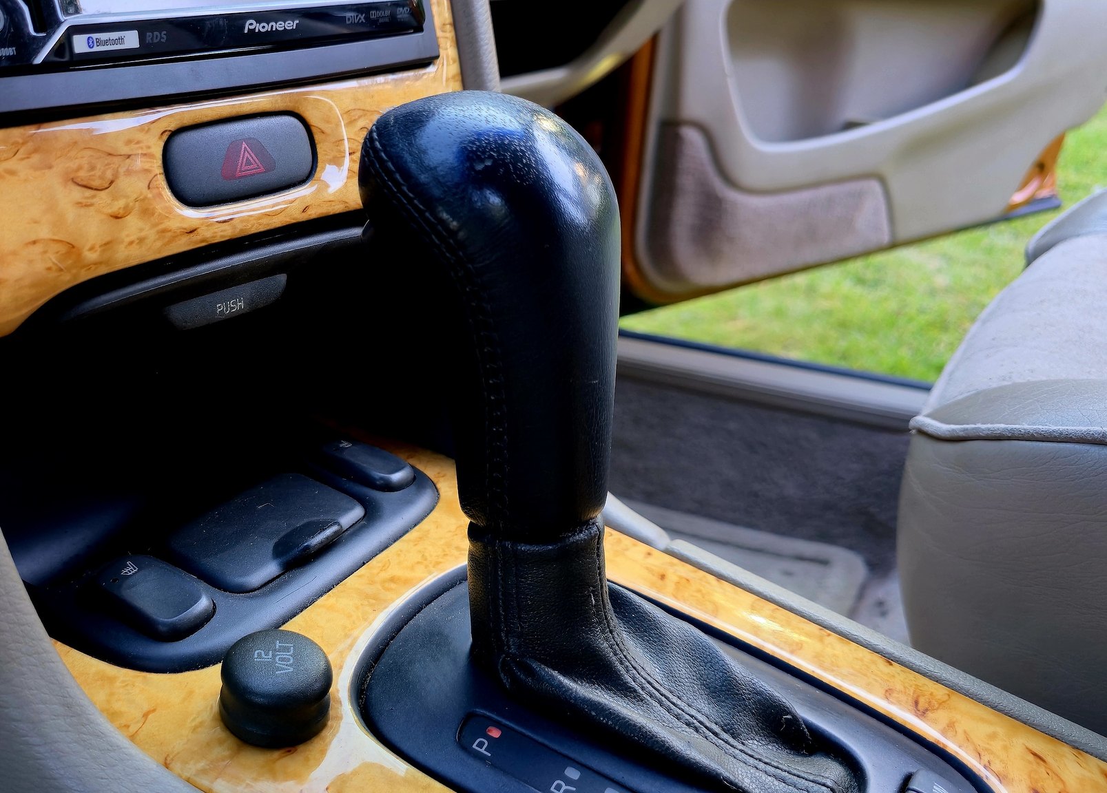 Interior image of 1998 Volvo V70 R 2.3 T Automatisk