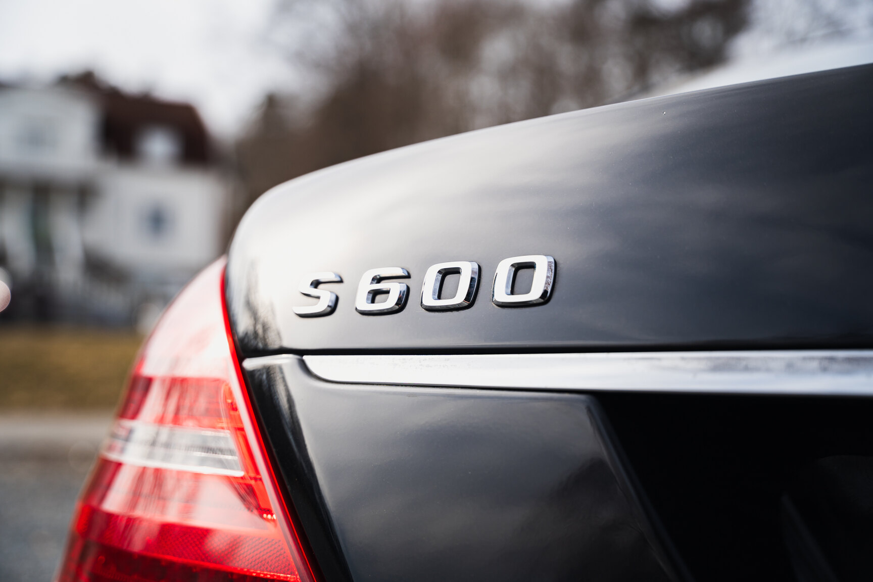Exteriörbild på 2011 Mercedes-Benz S600