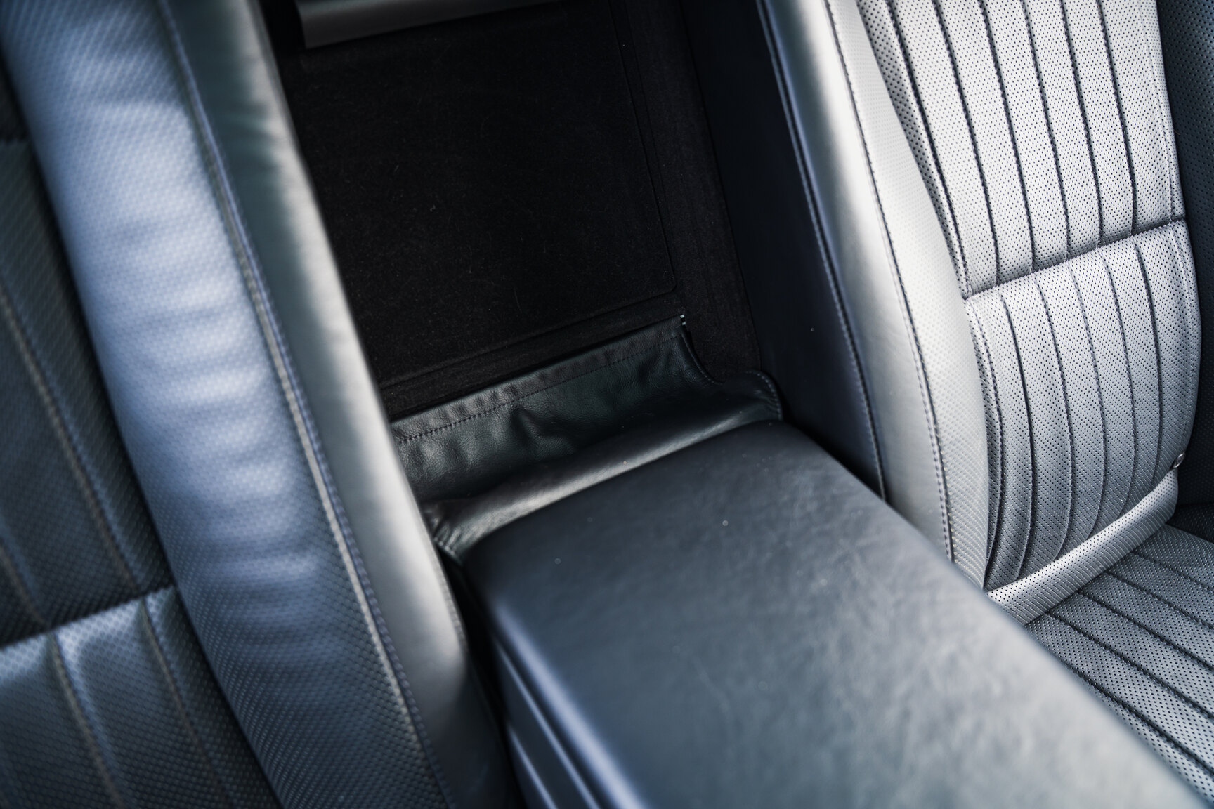 Interiörbild 2011 Mercedes-Benz S600 (87)