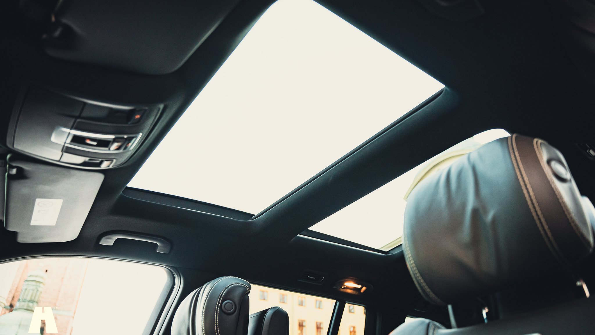 Innenraumfoto von 2017 Mercedes-Benz GLS 63 AMG (69)