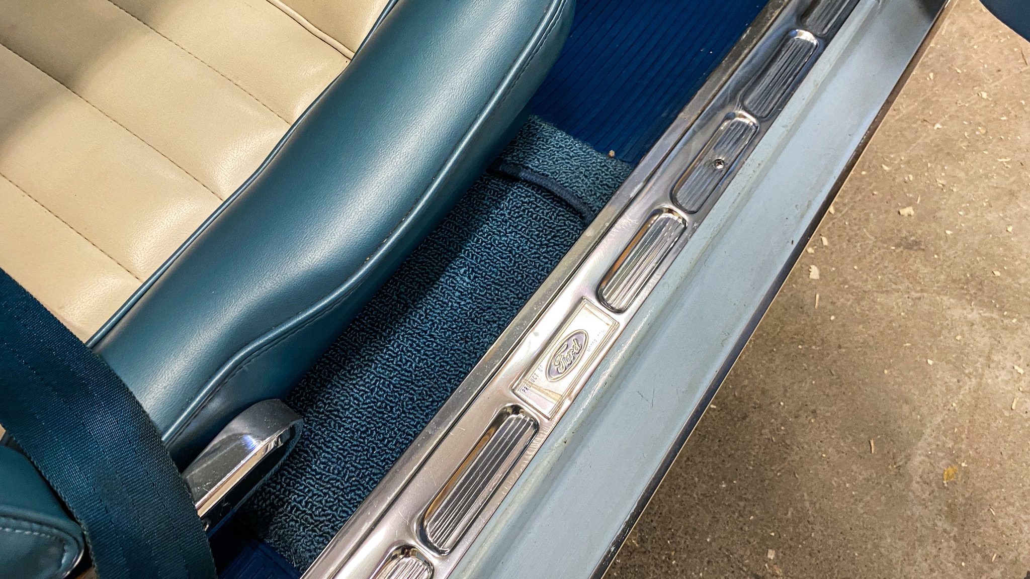 Innenraumfoto von 1966 Ford Mustang 289 Hardtop (29)