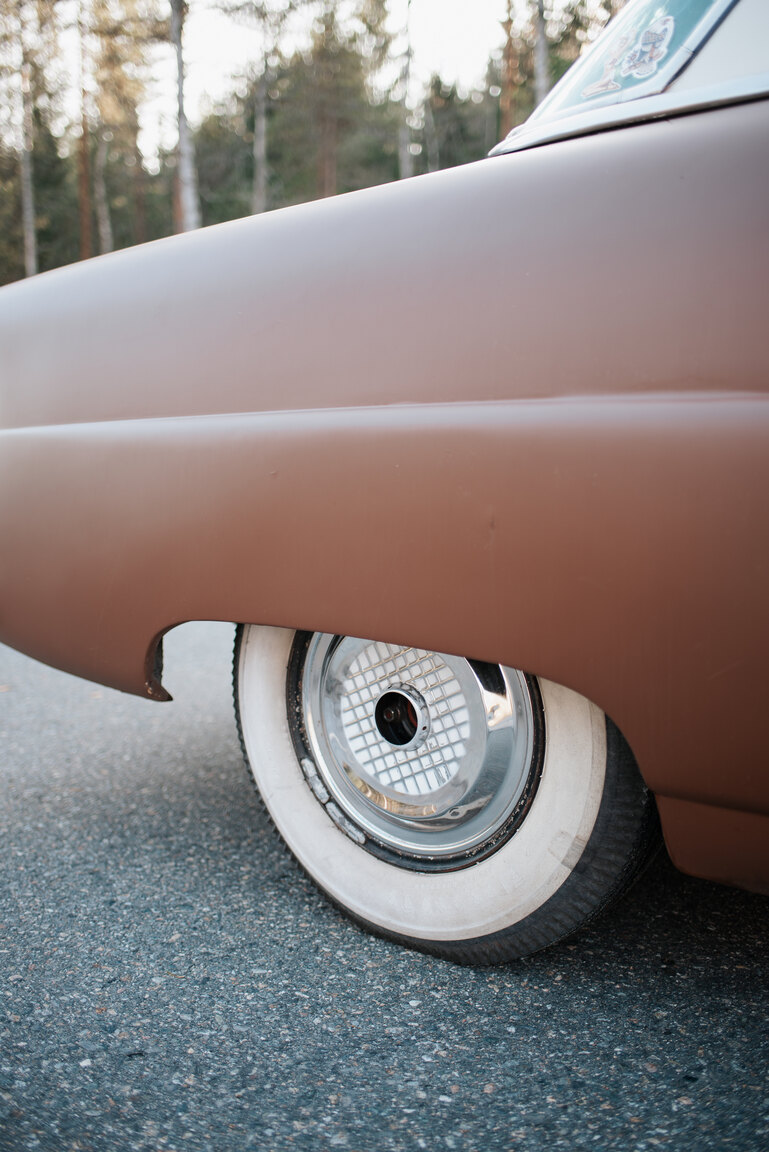 Aussenfoto 1953 Ford Mainliner Custom