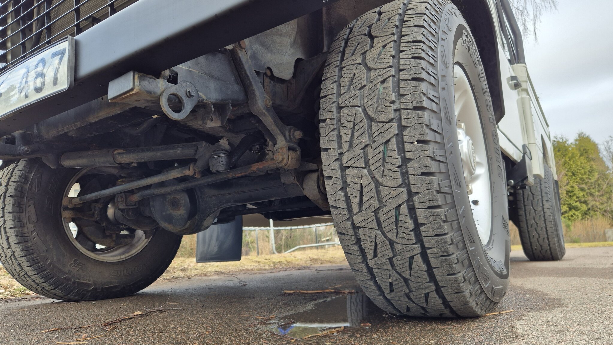 Image of 1999 Land Rover Defender Single Cab Pickup mechanics