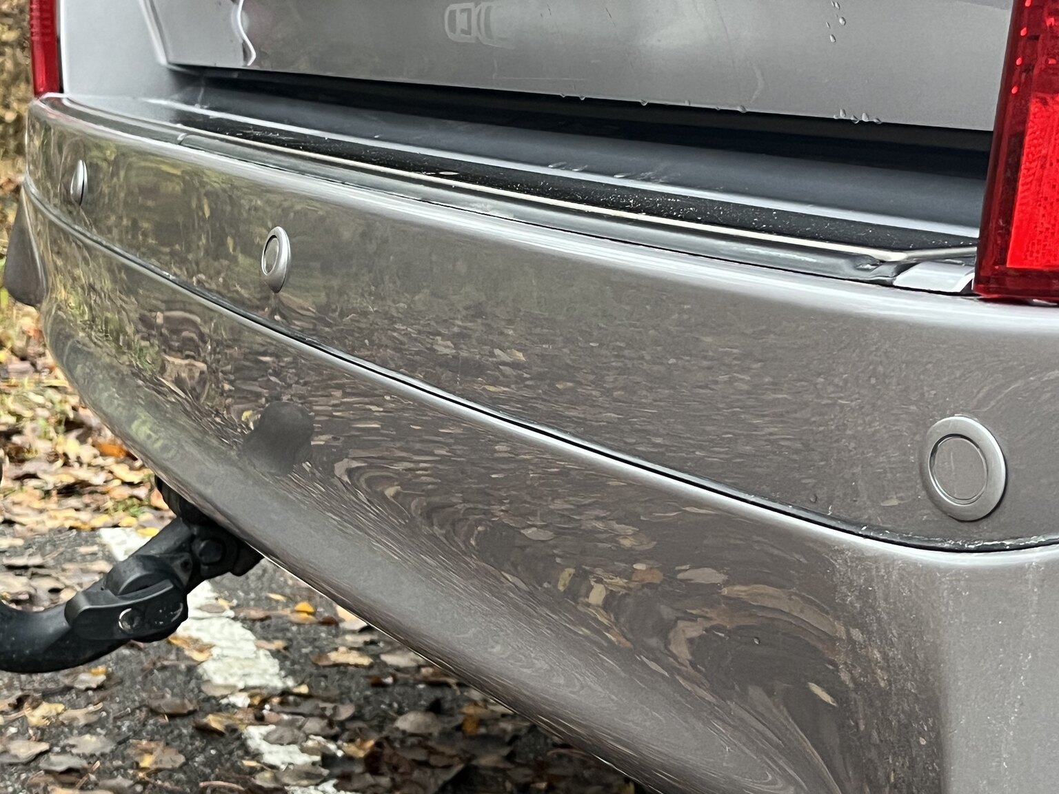 Exteriörbild på 2011 Lexus LX570 (65)