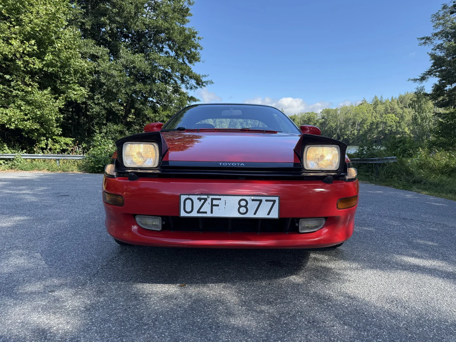 Exteriörbild på 1990 Toyota Celica (15)