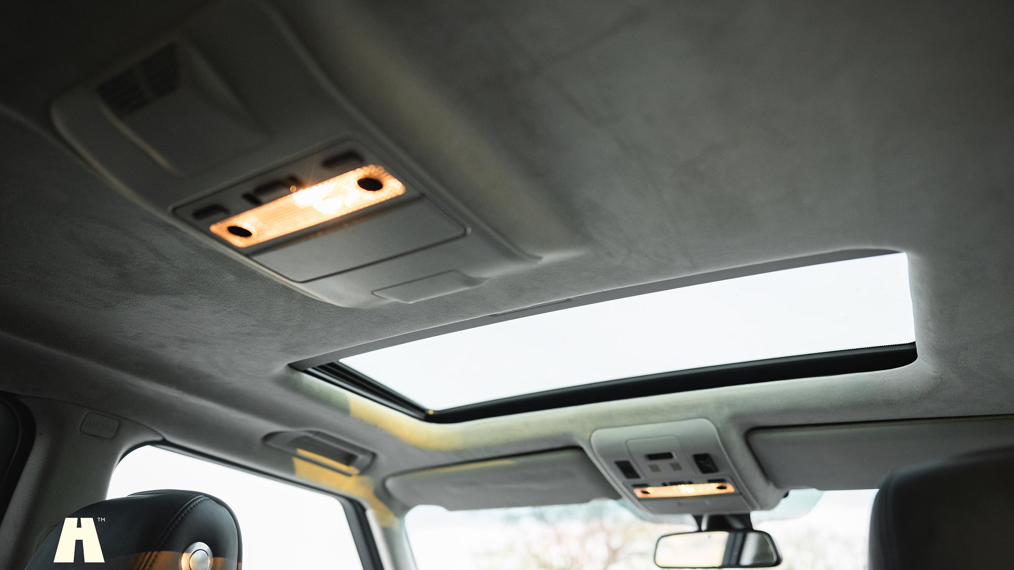 Interior image of 2012 Land Rover Range Rover Westminster TDV8 (L322)
