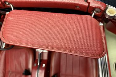 #<Image:0x00007f54323749d8>