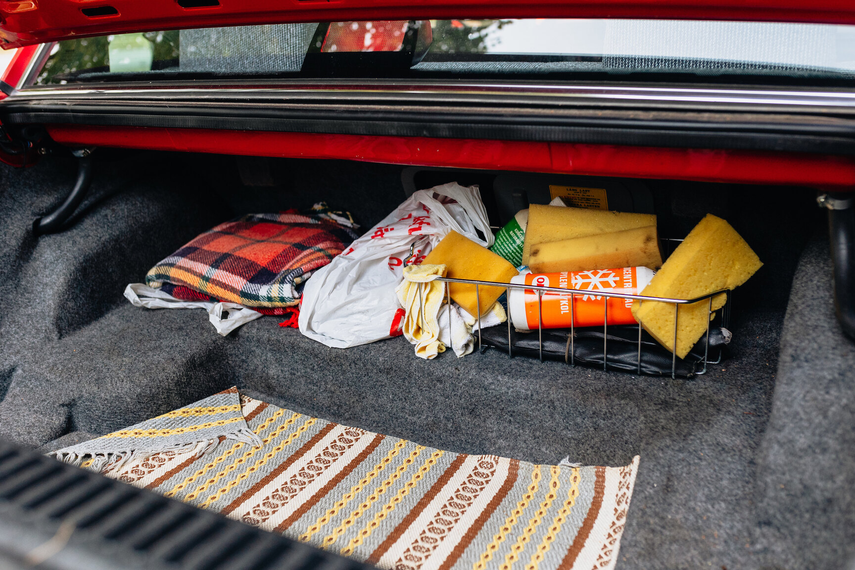 Interior image of 1990 Volvo 740 GL 2.3