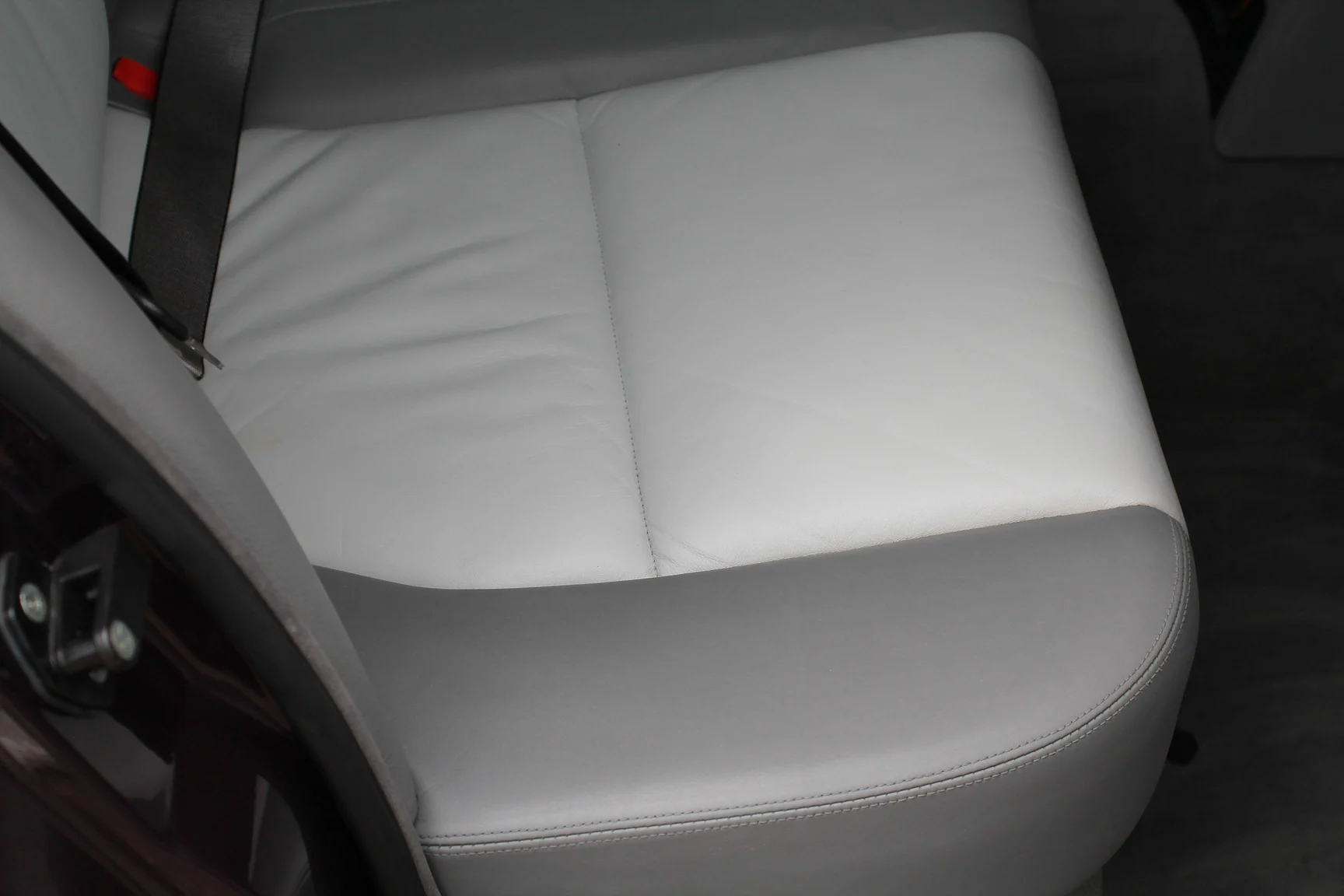 Interior image of 1993 BMW M5 Touring 3.8 Manual (62)