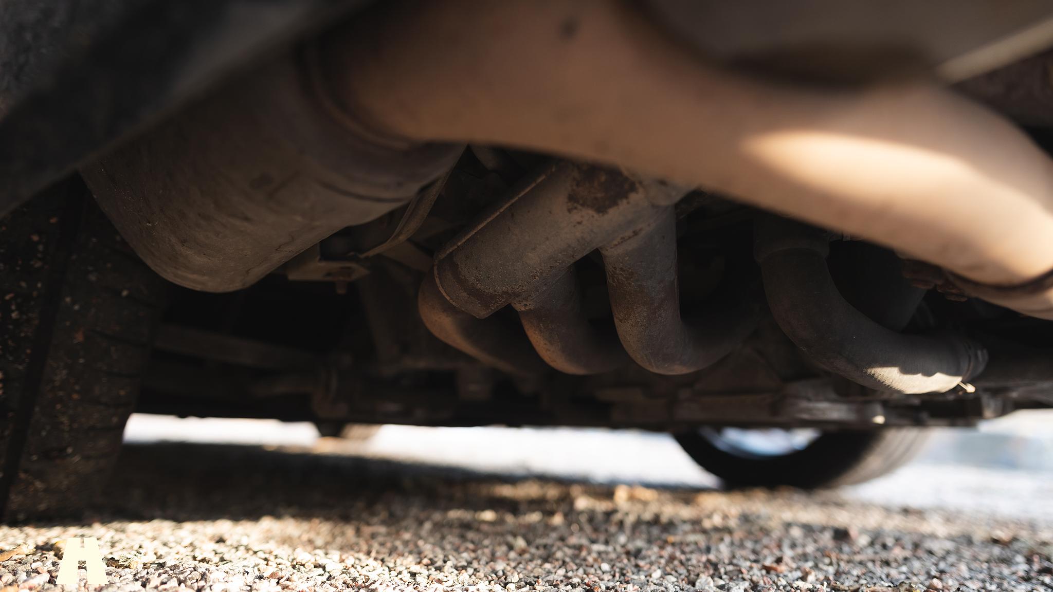 Image of 1998 Porsche 996 Carrera 2 “Clubsport” mechanics