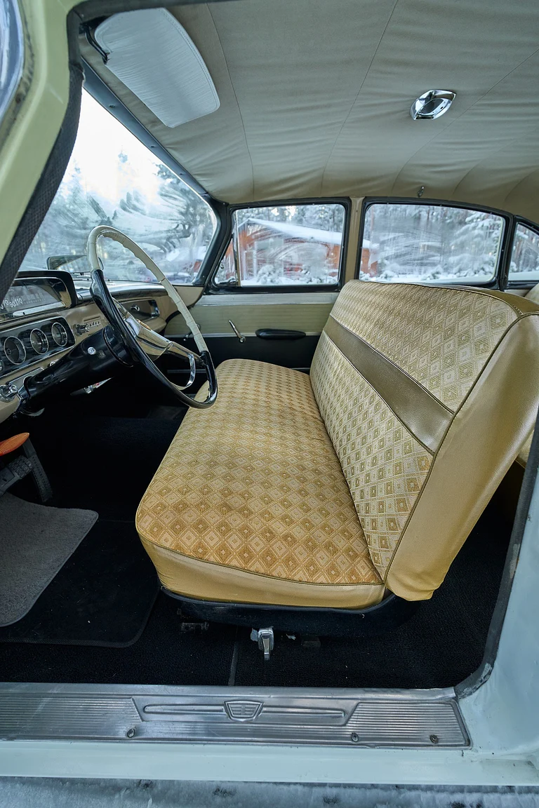 Interiörbild 1957 Dodge Royal (37)