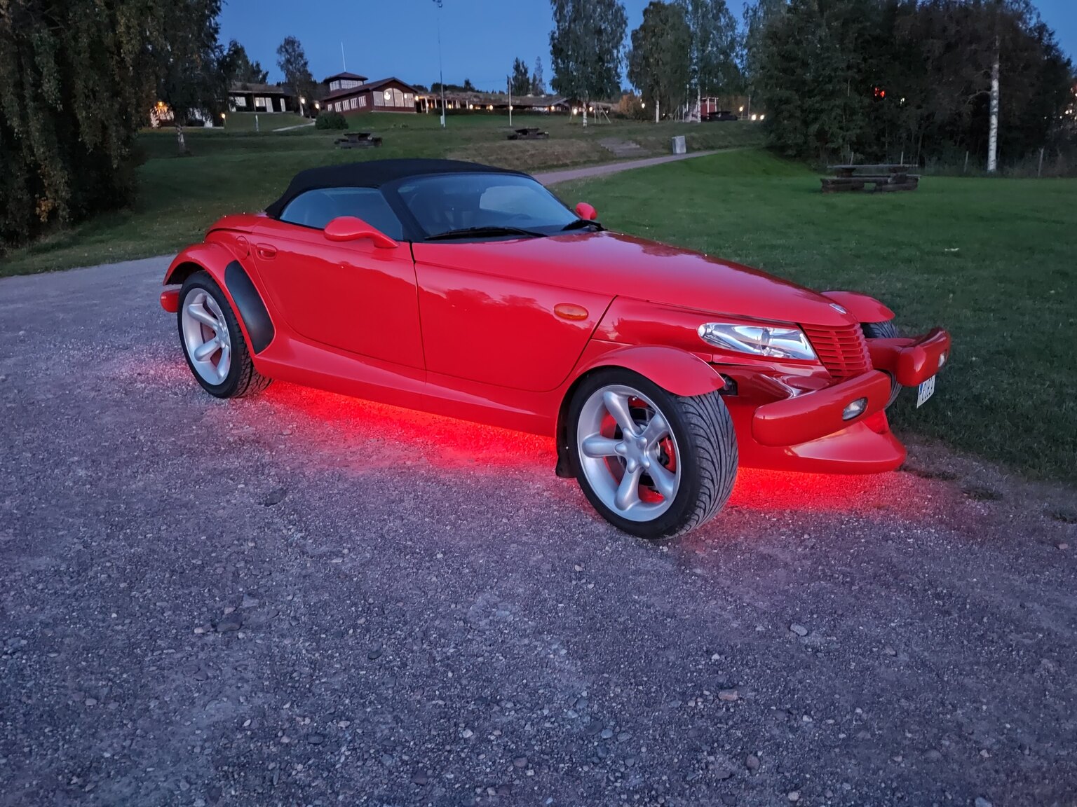 Exteriörbild på 1999 Plymouth Prowler