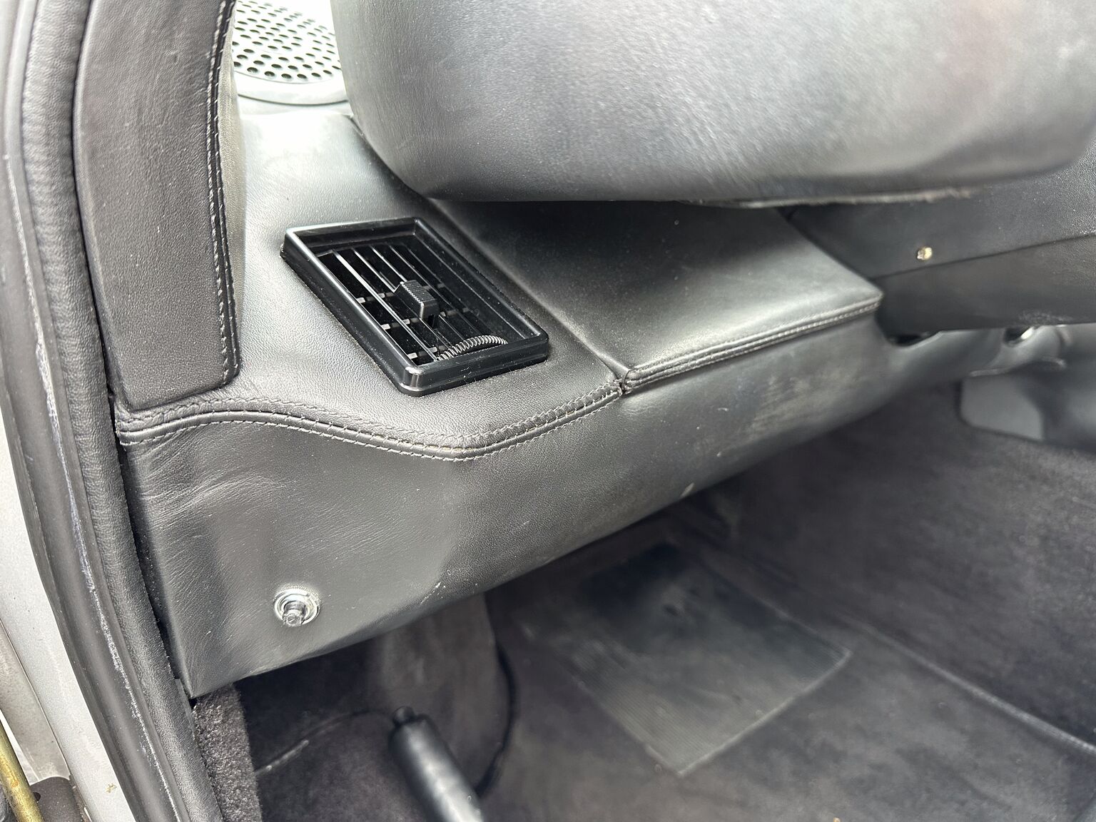 Interior image of 1987 Lotus Esprit S3