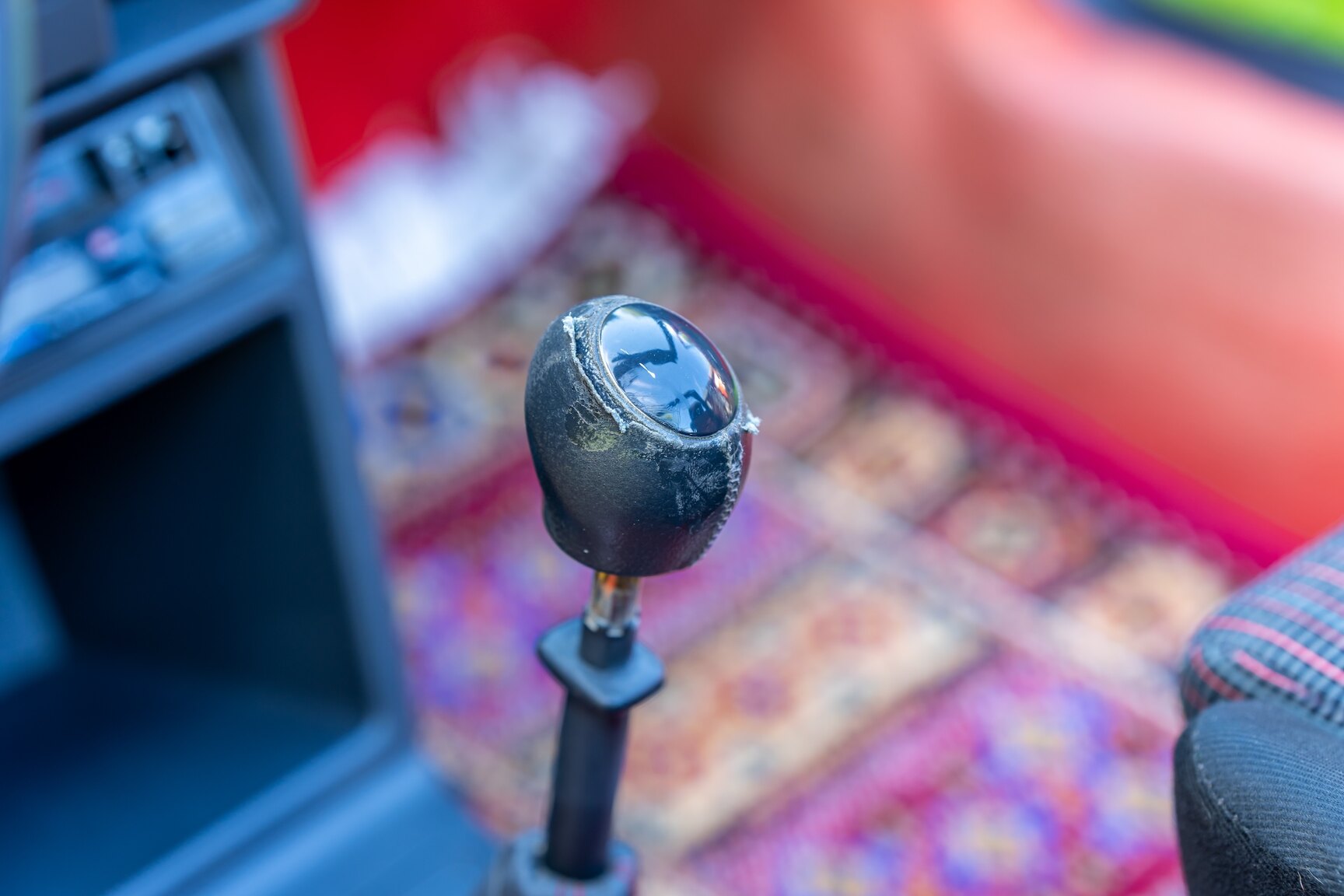 Interior image of 1987 Peugeot 205 CTI 1.6 (21)