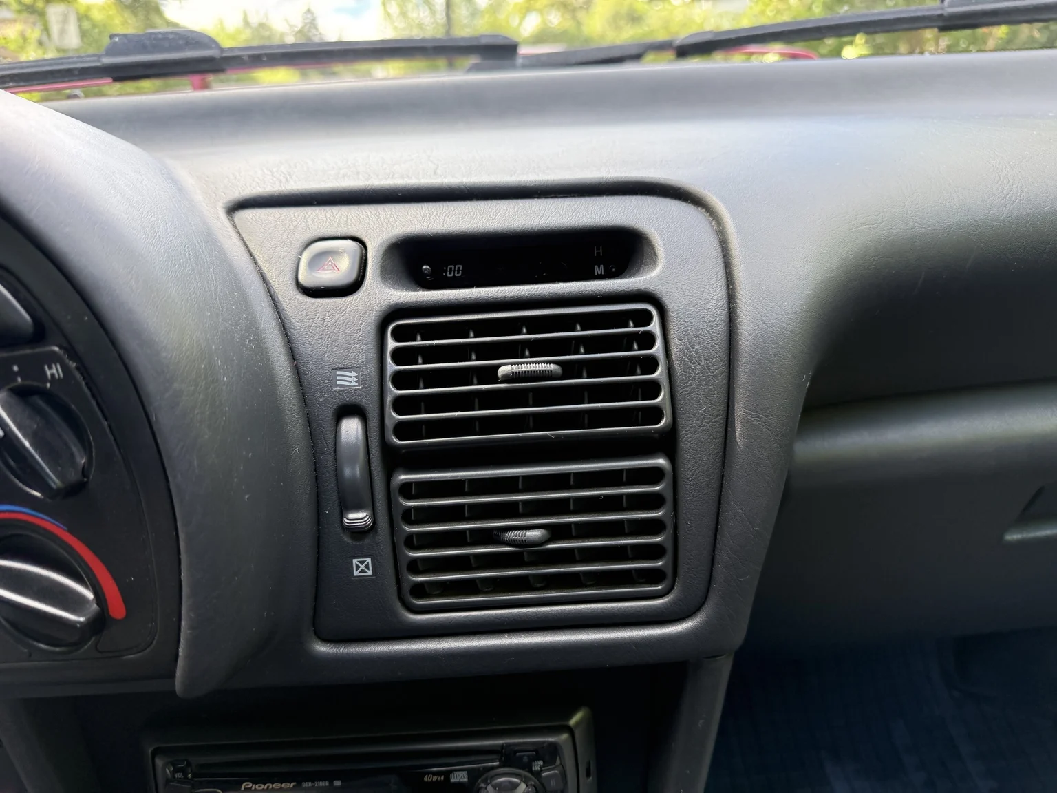 Interior image of 1990 Toyota Celica (18)