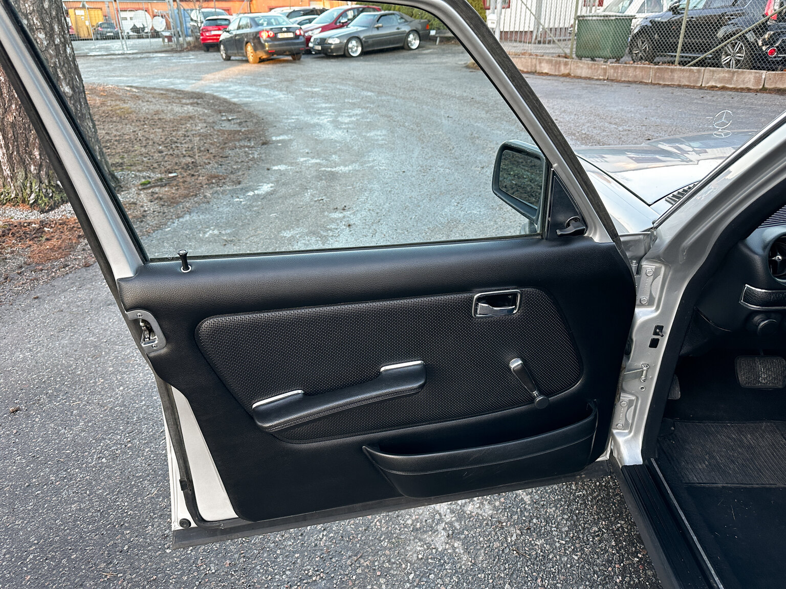 Interiörbild 1978 Mercedes-Benz 250