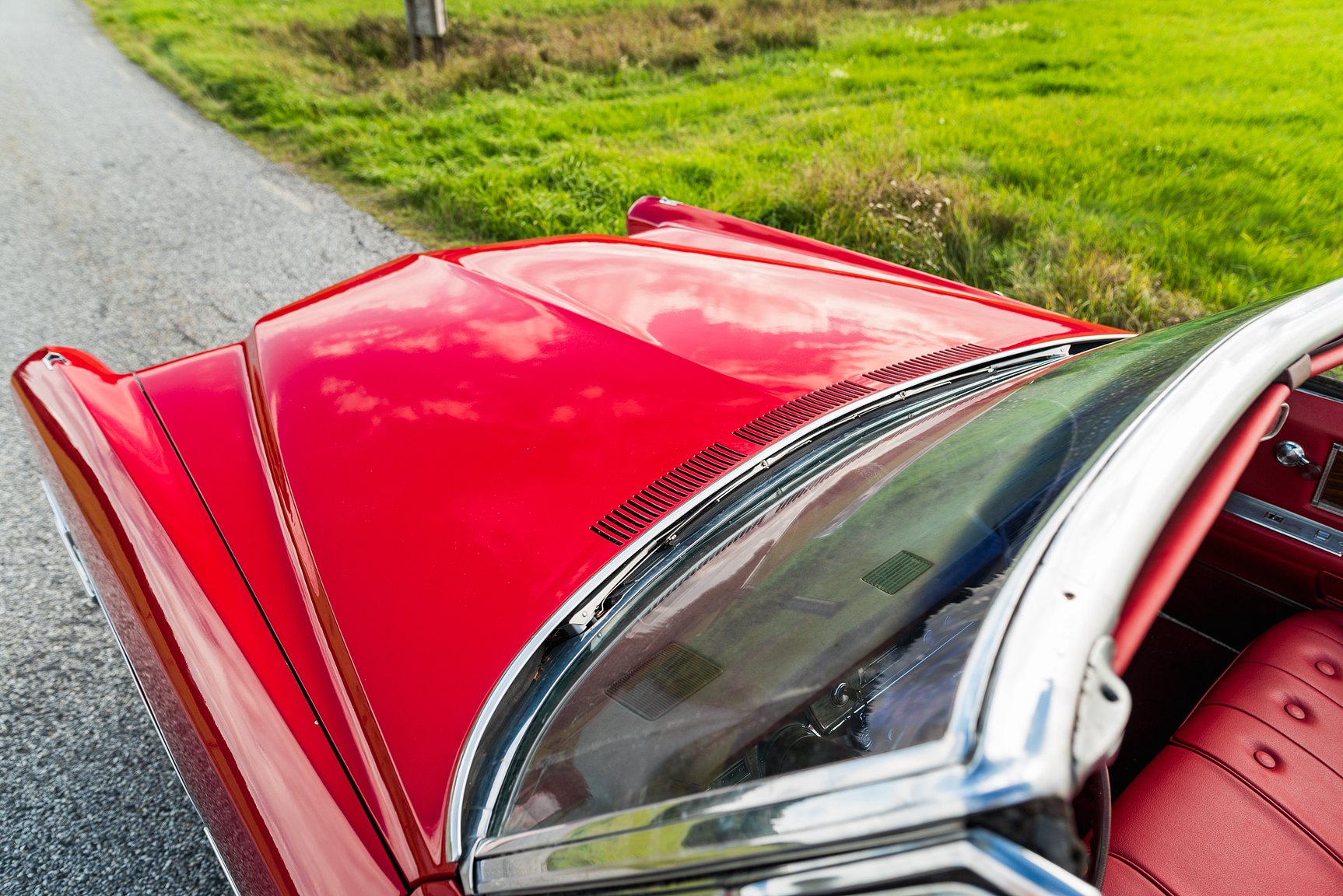 Exterior image of 1968 Cadillac DeVille Convertible