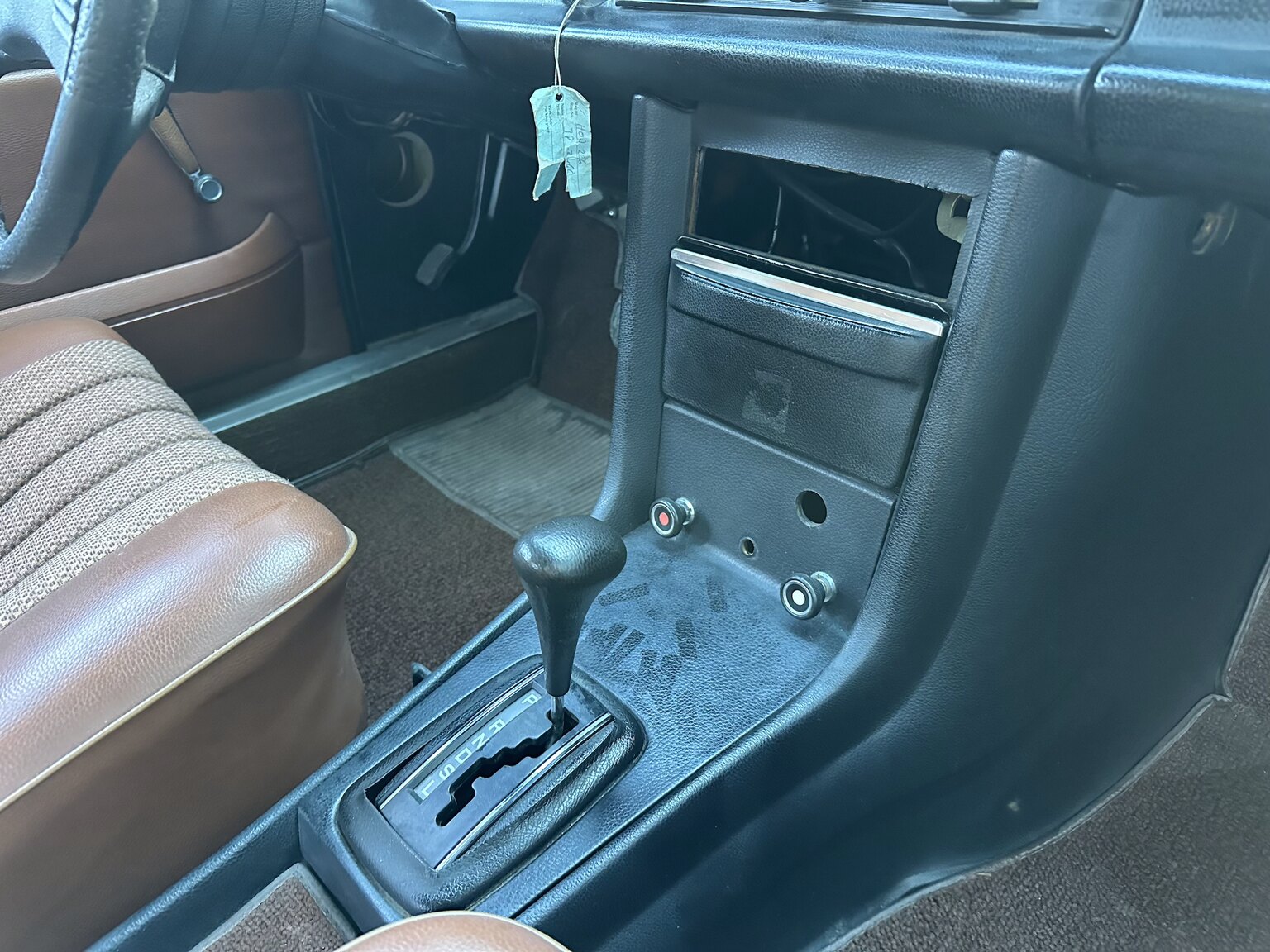 Interiörbild 1974 Mercedes Benz 230.6