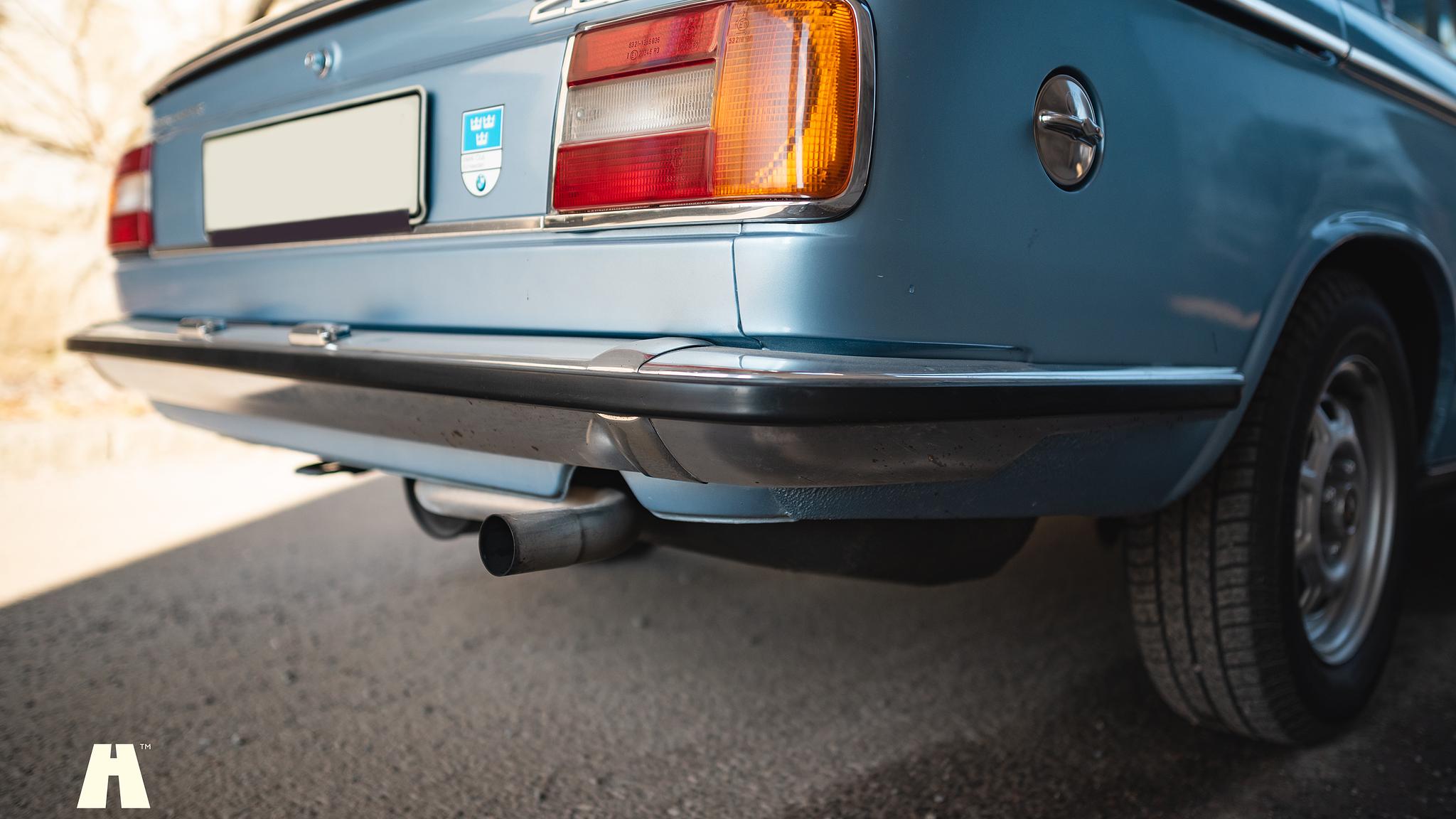 Exteriörbild på 1974 BMW 2002