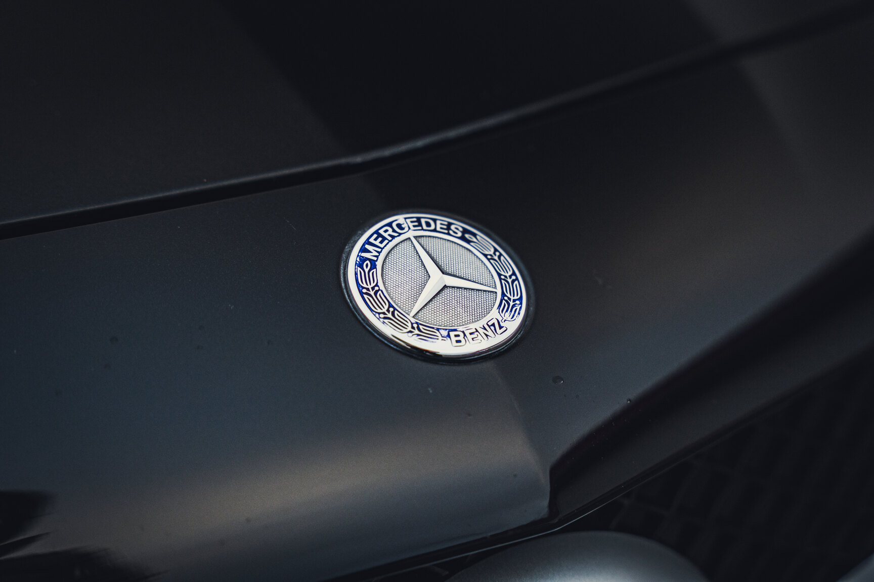 Exteriörbild på 2013 Mercedes-Benz SL 350 - Ett sista race