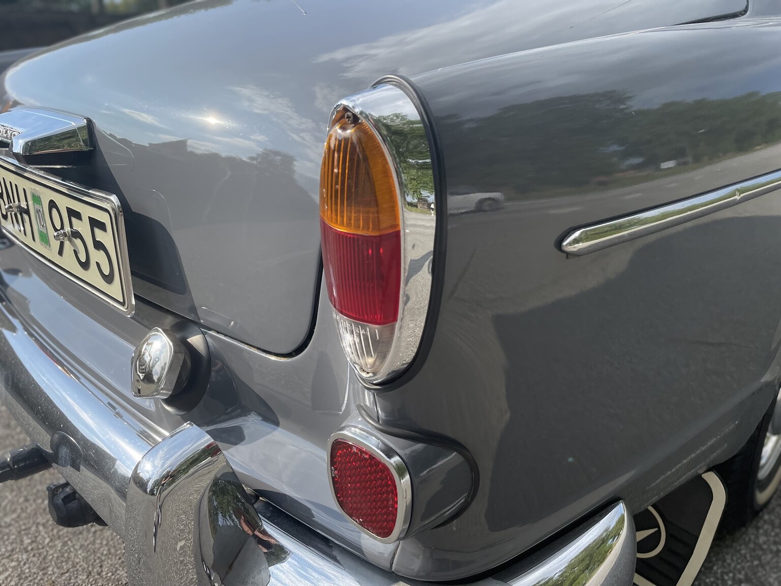 Exterior image of 1965 Volvo Amazon 