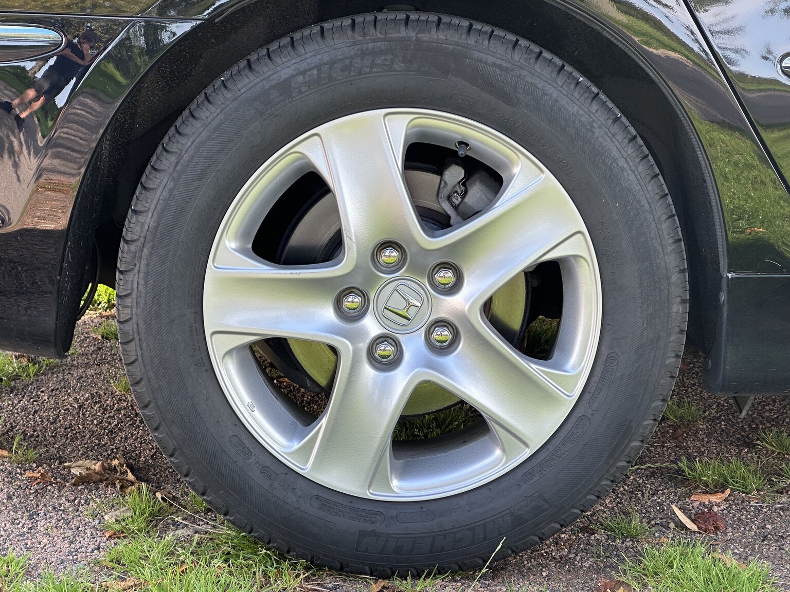 Exteriörbild på 2007 Honda Legend (48)